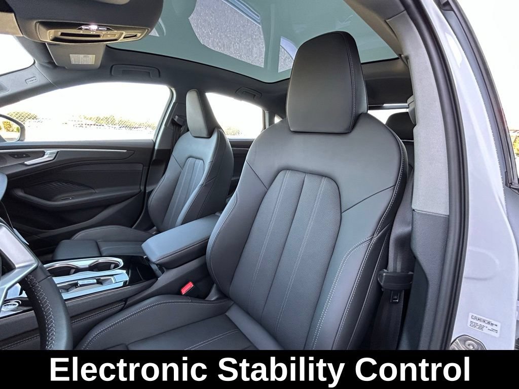 New 2026 Audi A6 Premium Plus AWD/4WD image 17