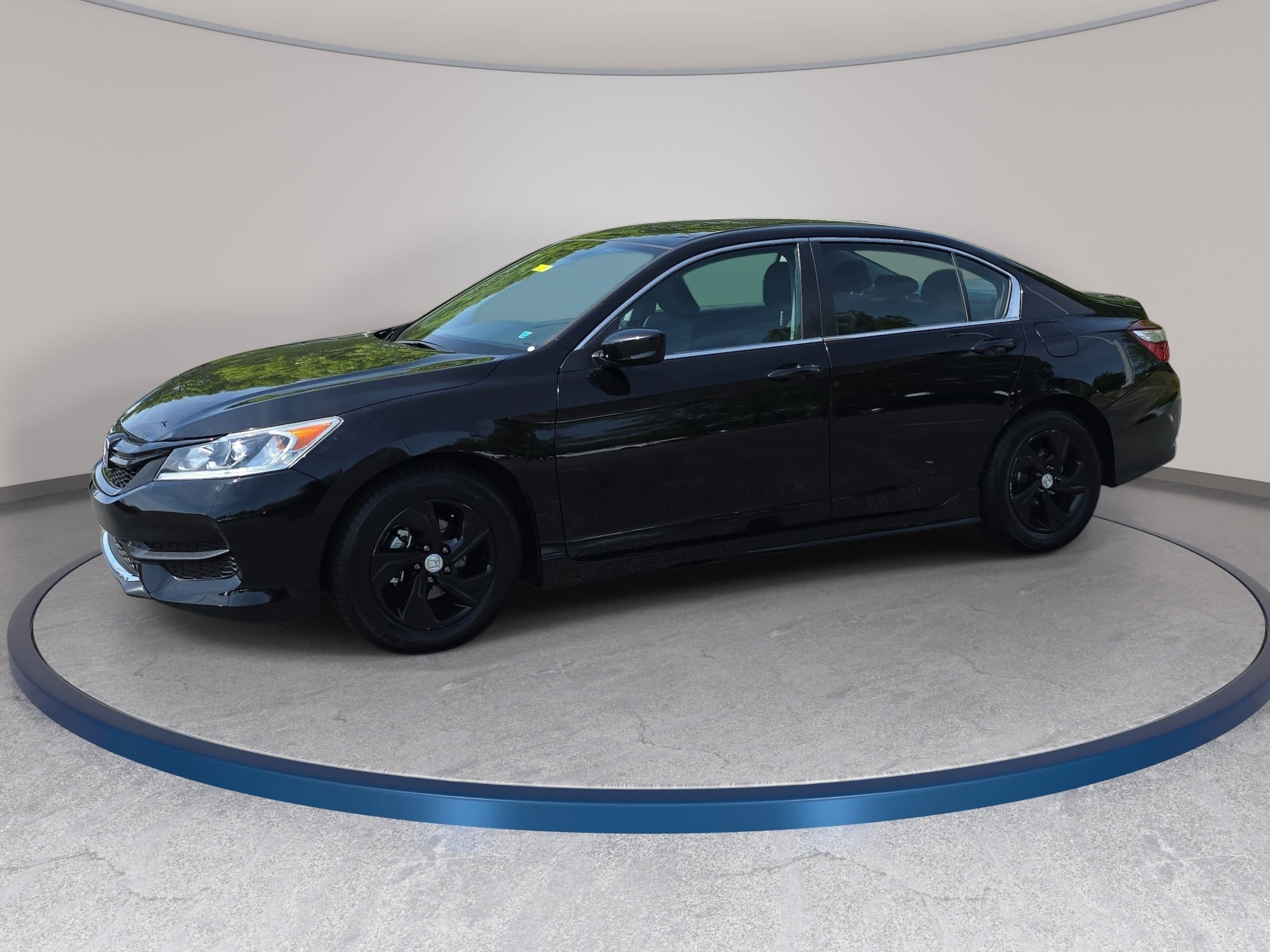 Used 2017 Honda Accord LX image 1