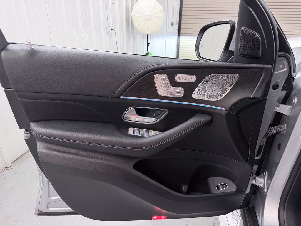 Used 2024 Mercedes-Benz GLE 350 4MATIC image 11