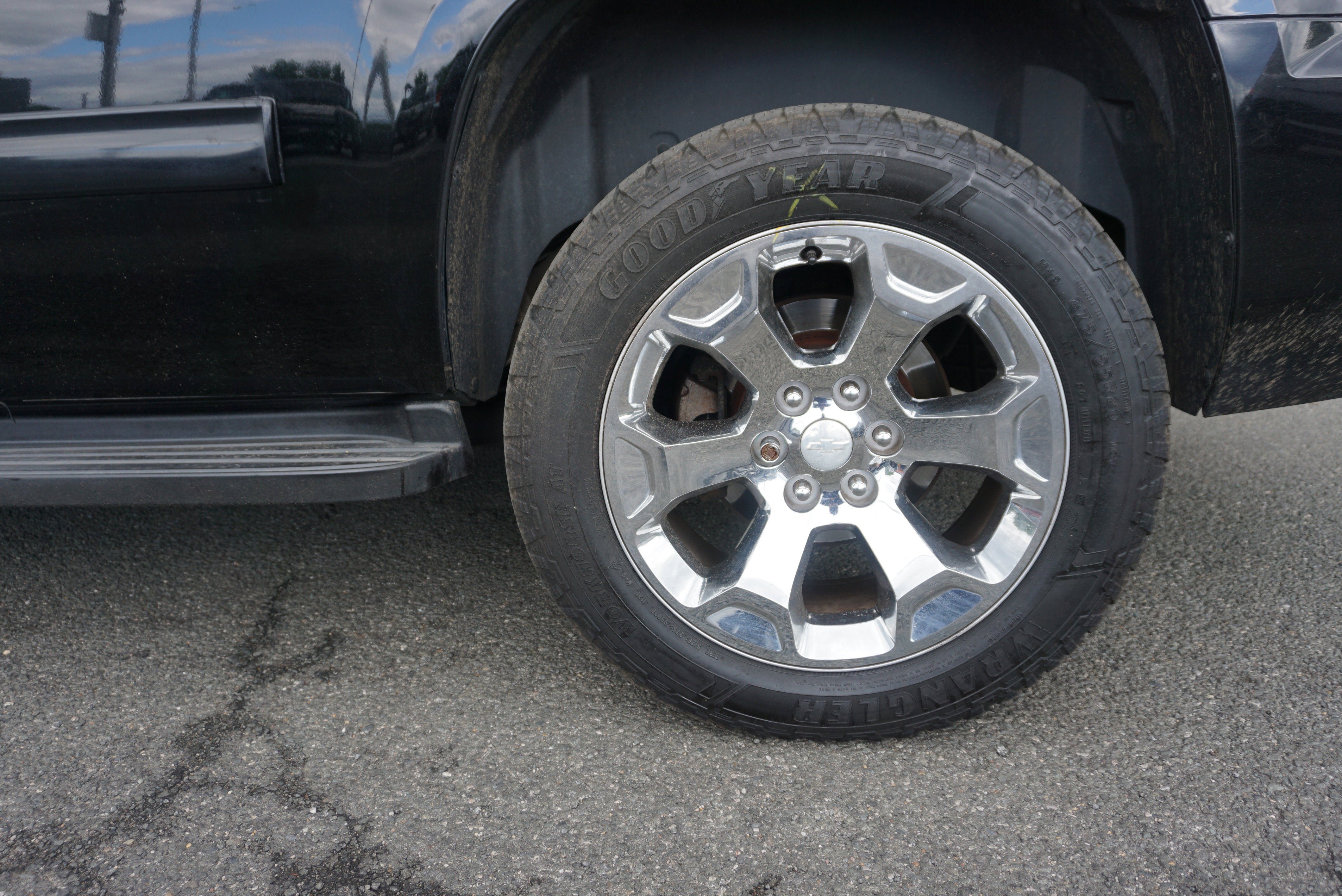 Used 2013 Chevrolet Tahoe LT AWD/4WD image 6