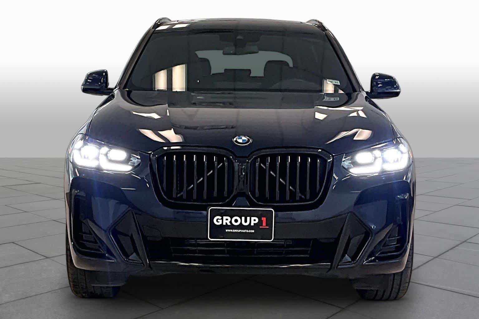 Used 2024 BMW X3 sDrive30i w/ Premium Package RWD image 3