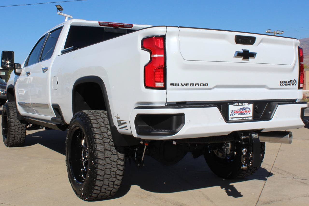 Used 2026 Chevrolet Silverado 3500 High Country w/ High Country Premium Package AWD/4WD image 38