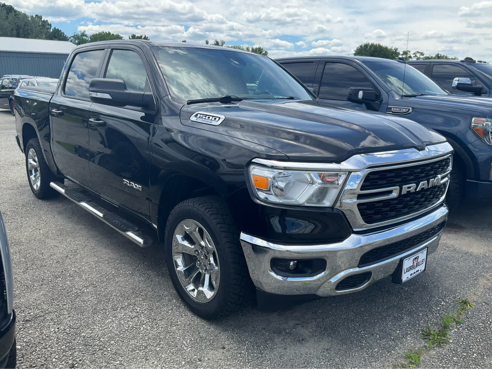Used 2022 RAM 1500 Big Horn AWD/4WD image 3