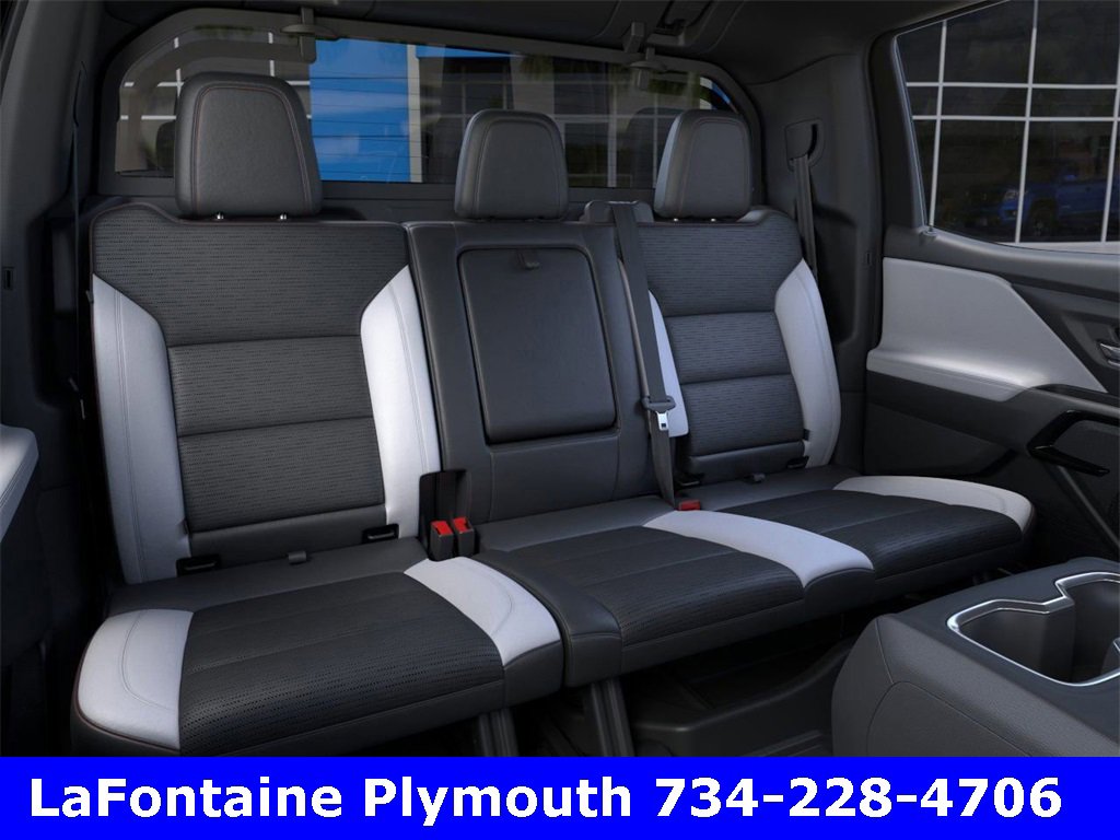 New 2025 Chevrolet Silverado EV RST image 17