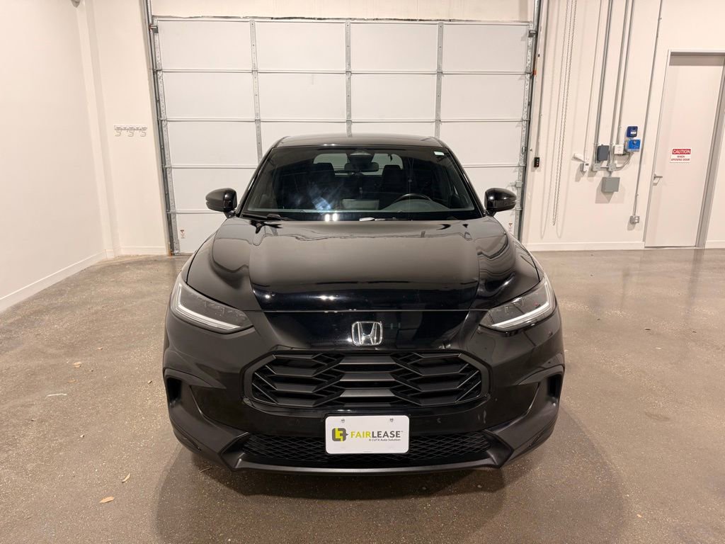 Used 2025 Honda HR-V Sport image 2
