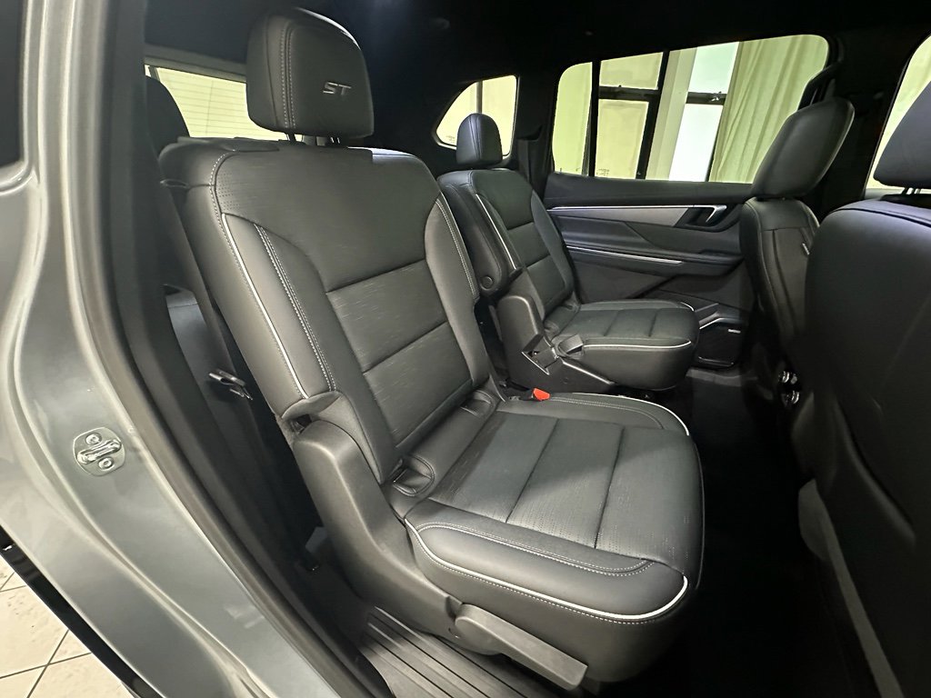 Certified 2025 Buick Enclave Sport Touring image 20