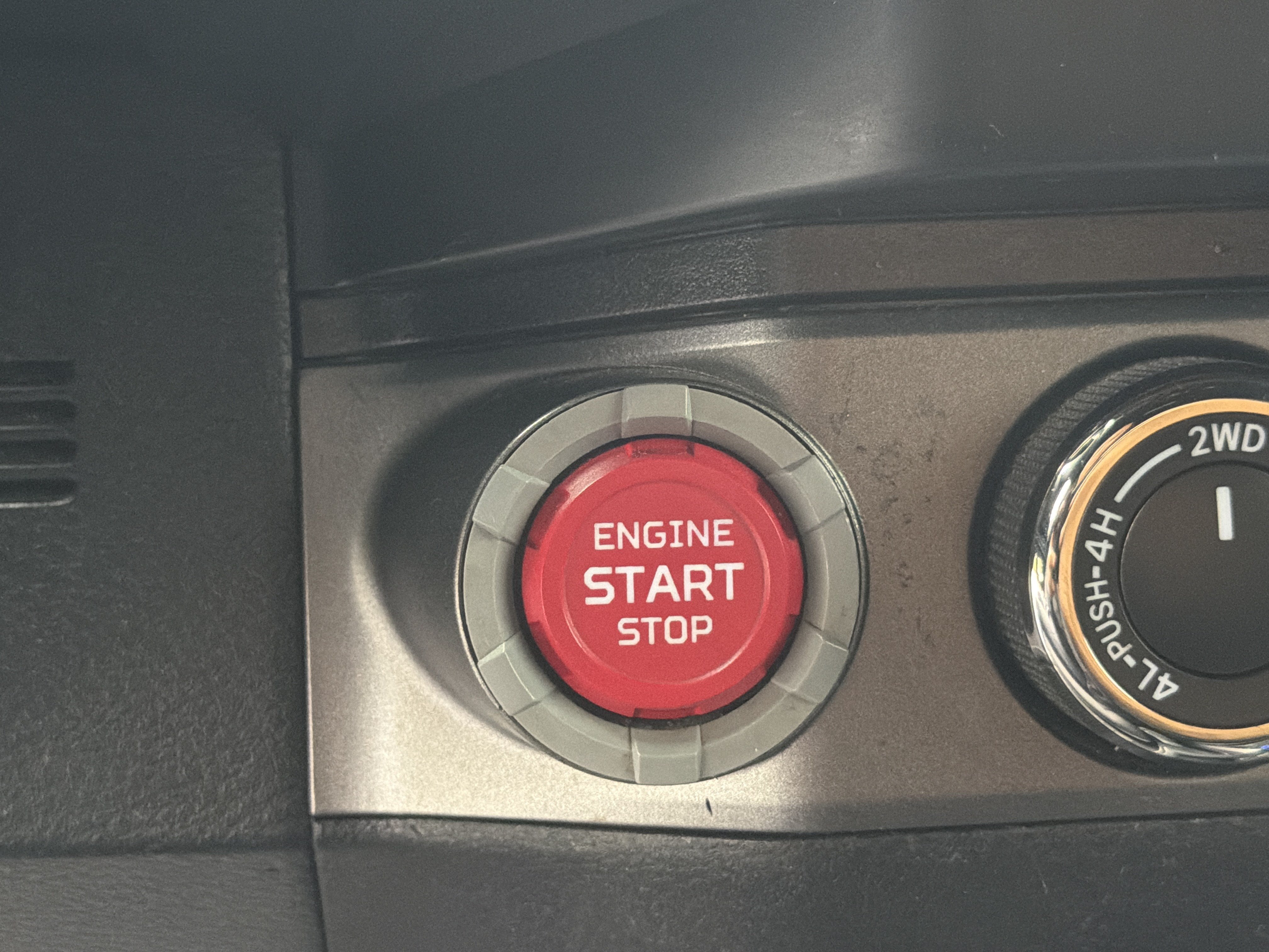 Used 2020 Toyota Tacoma TRD Off-Road AWD/4WD image 67