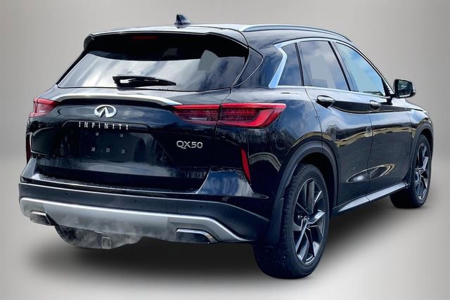 Used 2019 INFINITI QX50 Essential w/ Sensory Package image 10