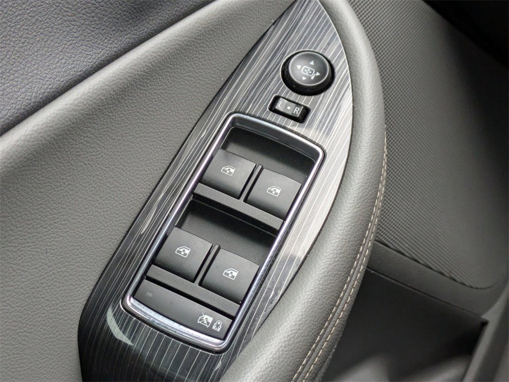 Used 2017 Chevrolet Impala LT w/ Leather Package image 22