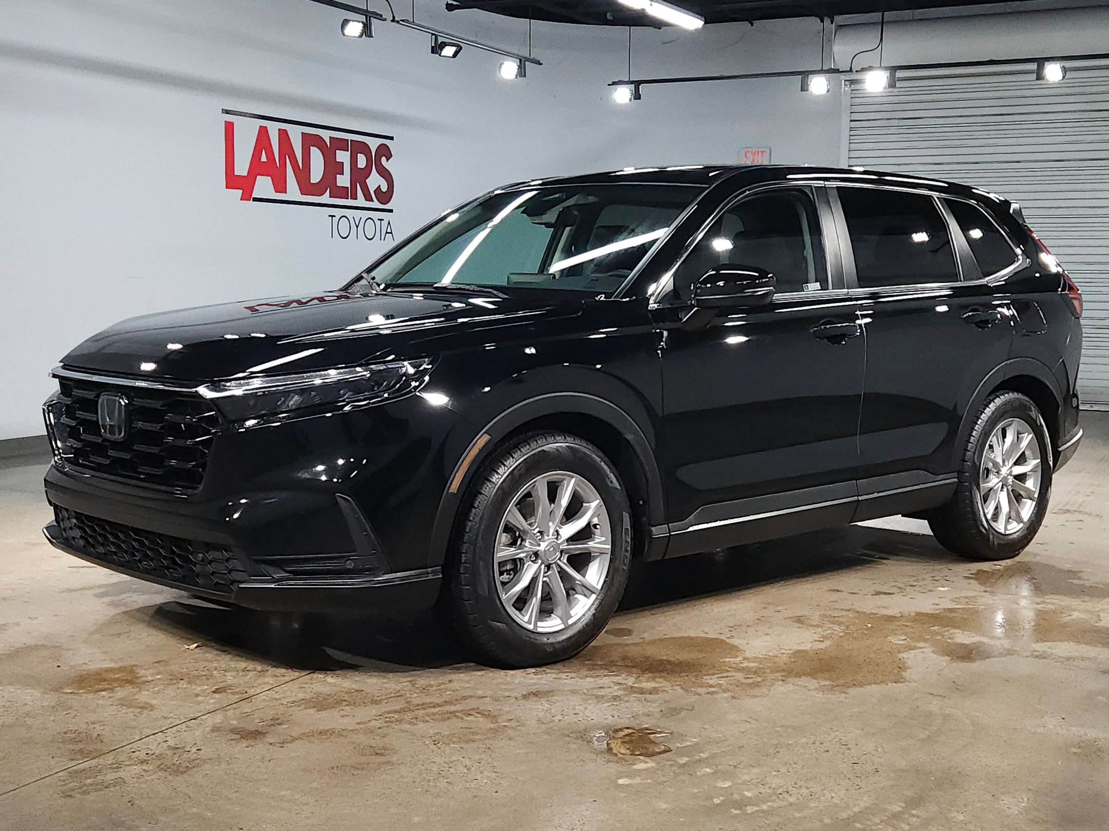 Used 2023 Honda CR-V EX-L image 3