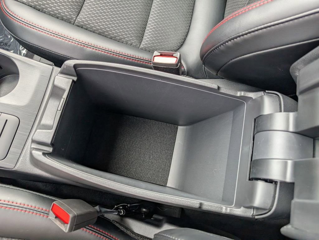 New 2026 Ford Escape ST-Line w/ Cold Weather Package image 37