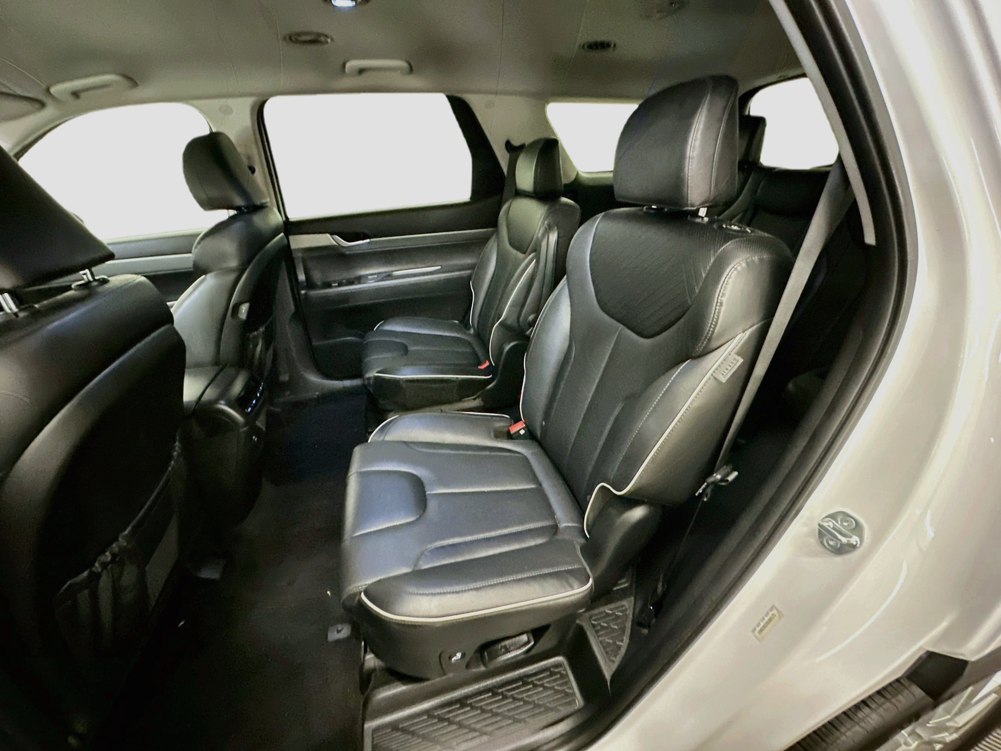 Used 2025 Hyundai Palisade SEL AWD/4WD image 29