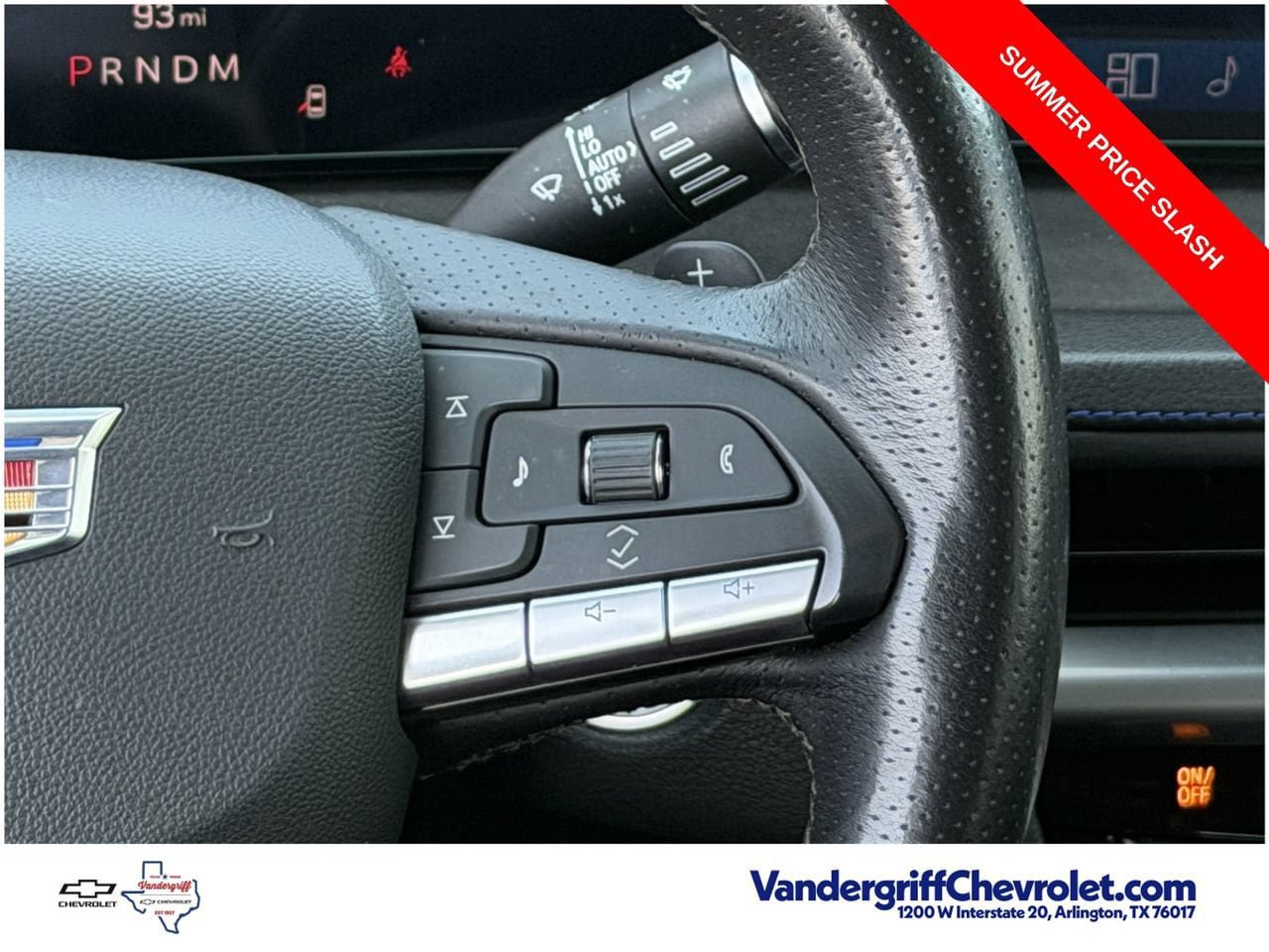Used 2025 Cadillac XT4 Sport FWD image 14