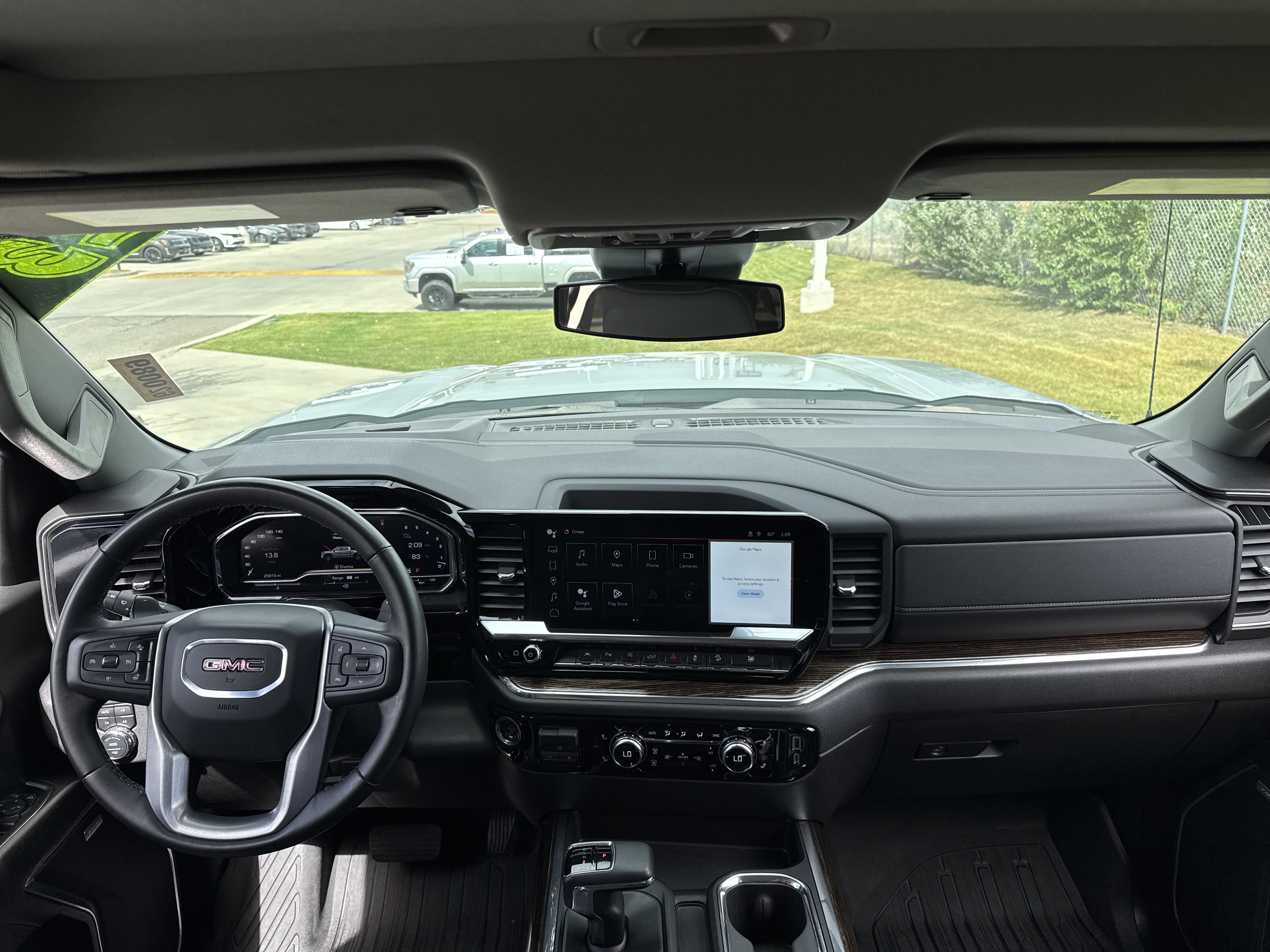 Used 2024 GMC Sierra 1500 Elevation w/ Elevation Premium Package AWD/4WD image 18