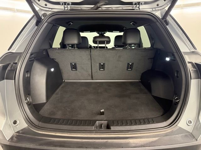 Certified 2025 Chevrolet Equinox RS w/ Safety and Technology Package image 34