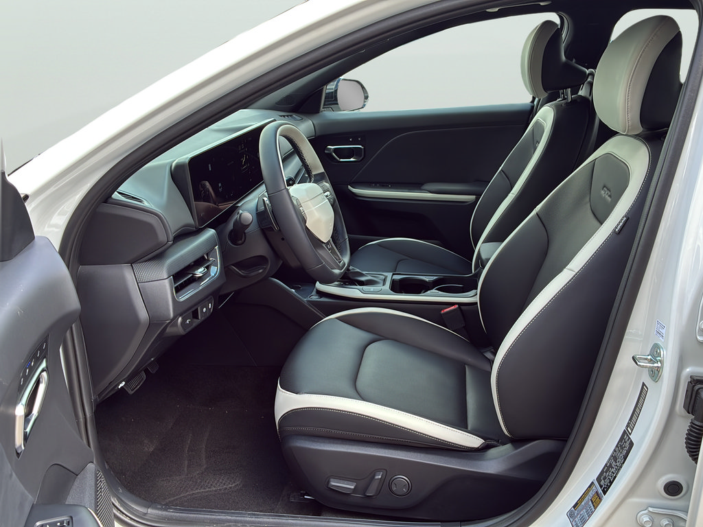 New 2026 Kia K4 GT-Line FWD image 13