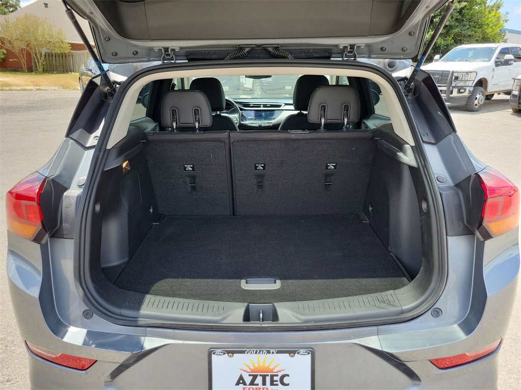 Used 2021 Buick Encore GX Preferred w/ Sport Touring Package image 19