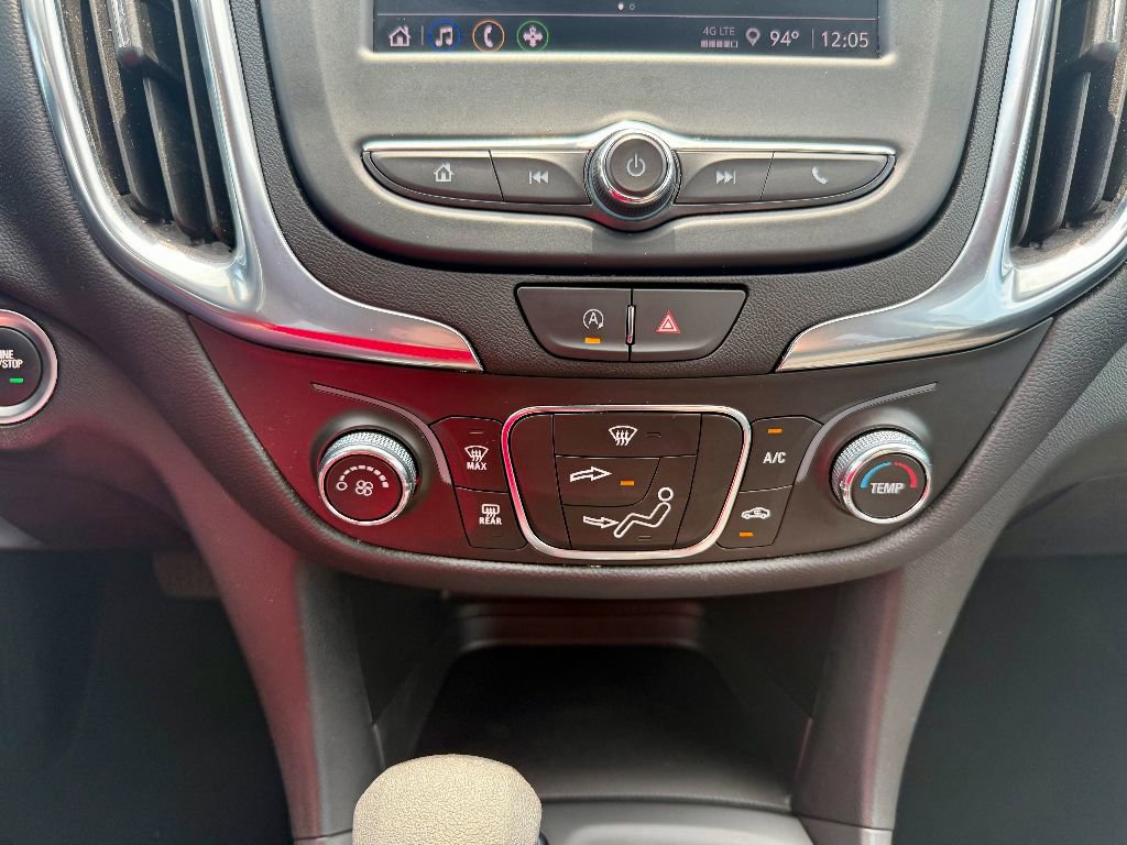 Used 2023 Chevrolet Equinox LT w/ LPO, Floor Liner Package image 19