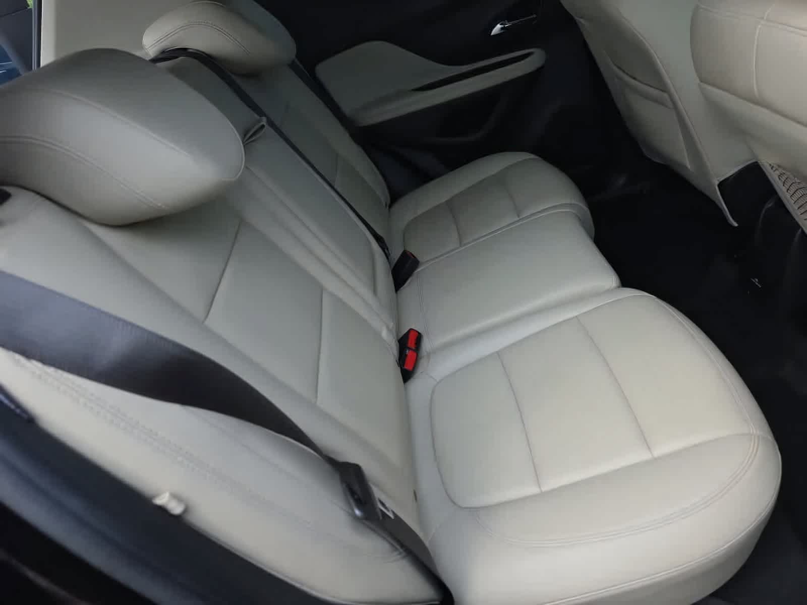 Used 2019 Buick Encore Essence w/ Safety Package II AWD/4WD image 30