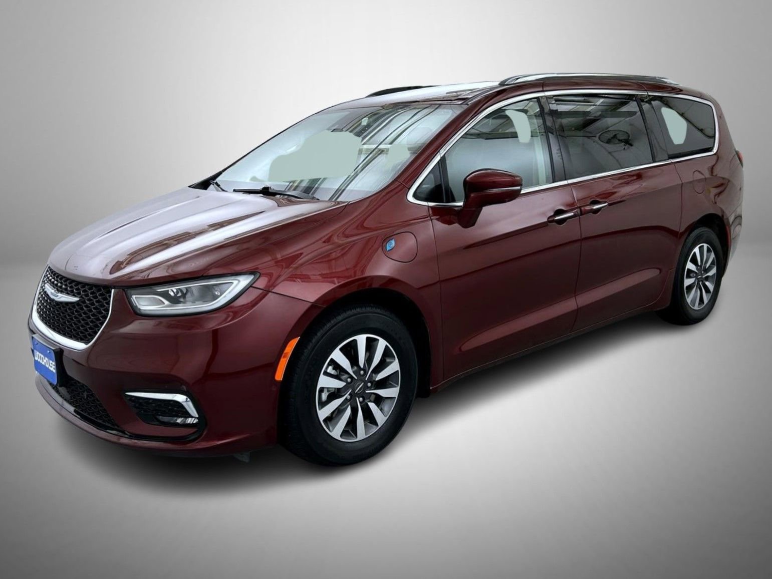 Used 2021 Chrysler Pacifica Touring-L FWD image 1