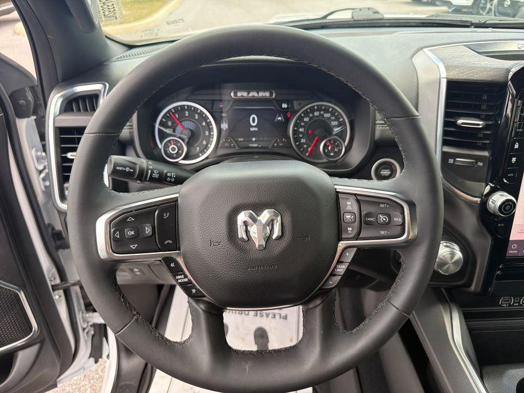 Used 2026 RAM 1500 Laramie AWD/4WD image 22