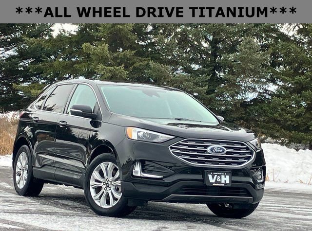 Used 2024 Ford Edge Titanium image 1