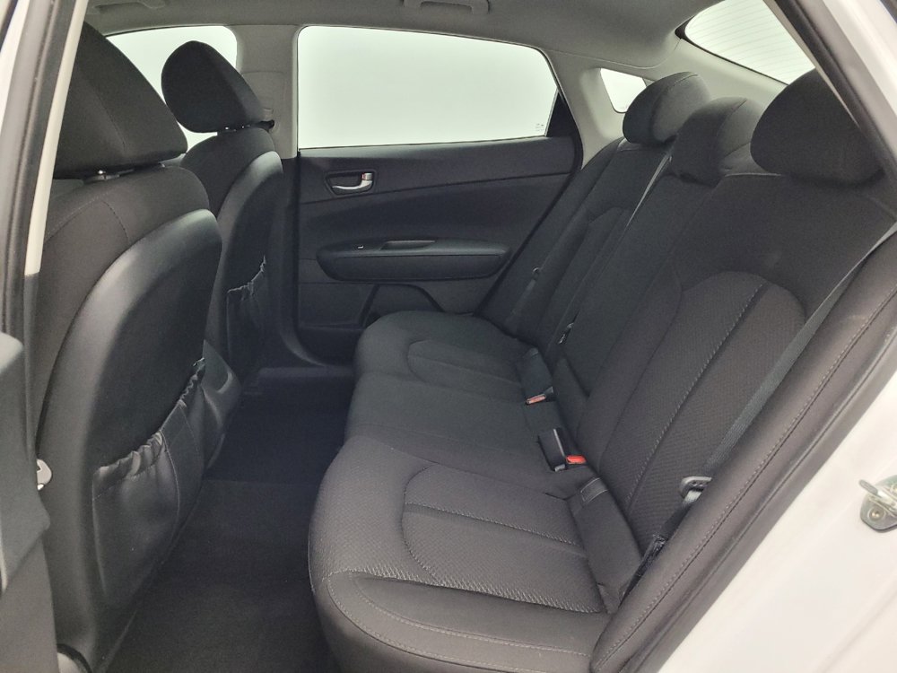 Used 2017 Kia Optima LX w/ Option Group 014 image 18