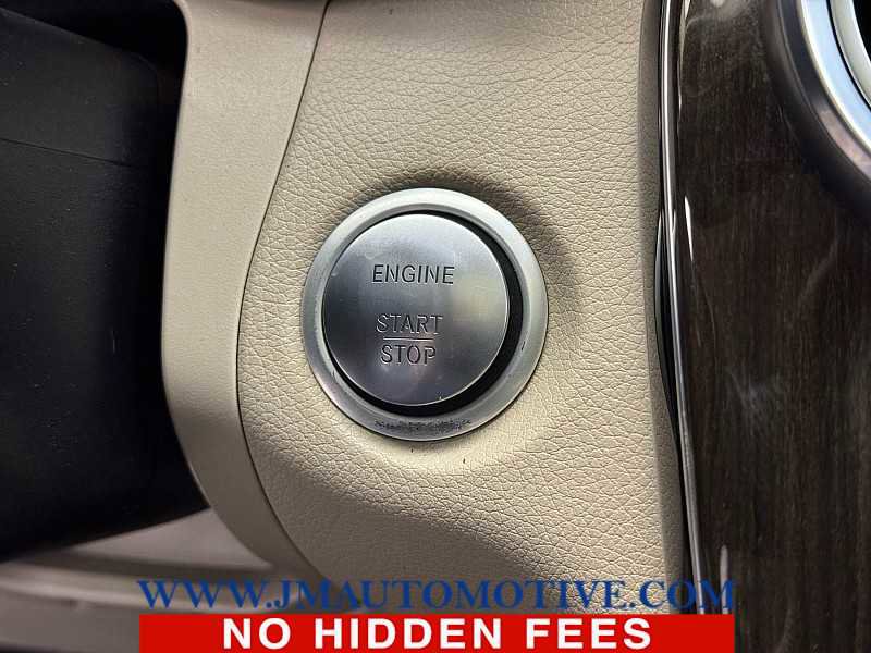 Used 2019 Mercedes-Benz GLC 300 4MATIC image 42