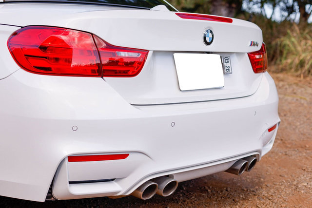 Used 2015 BMW M4 Convertible image 86