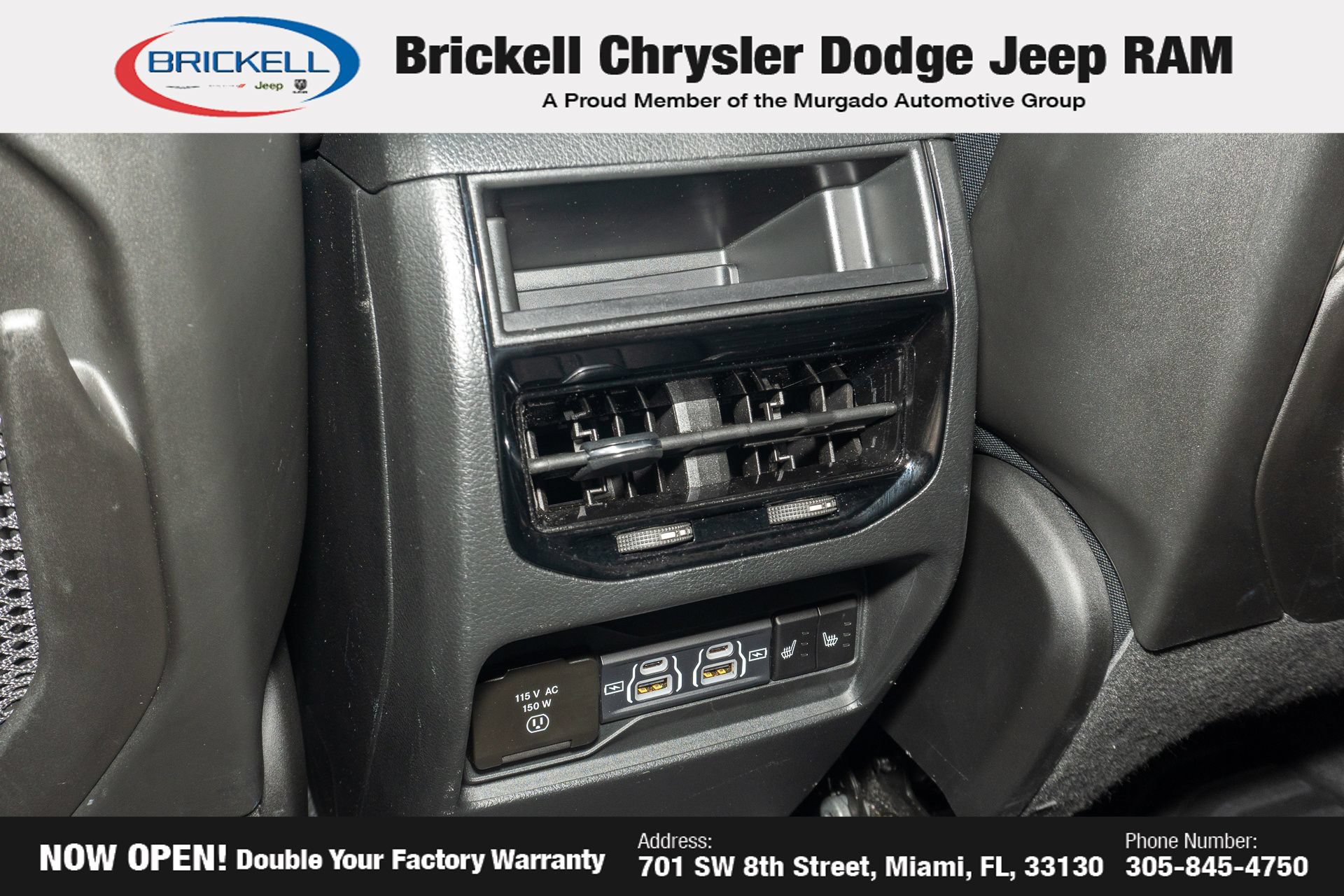 Used 2025 Jeep Grand Cherokee Limited AWD/4WD image 24