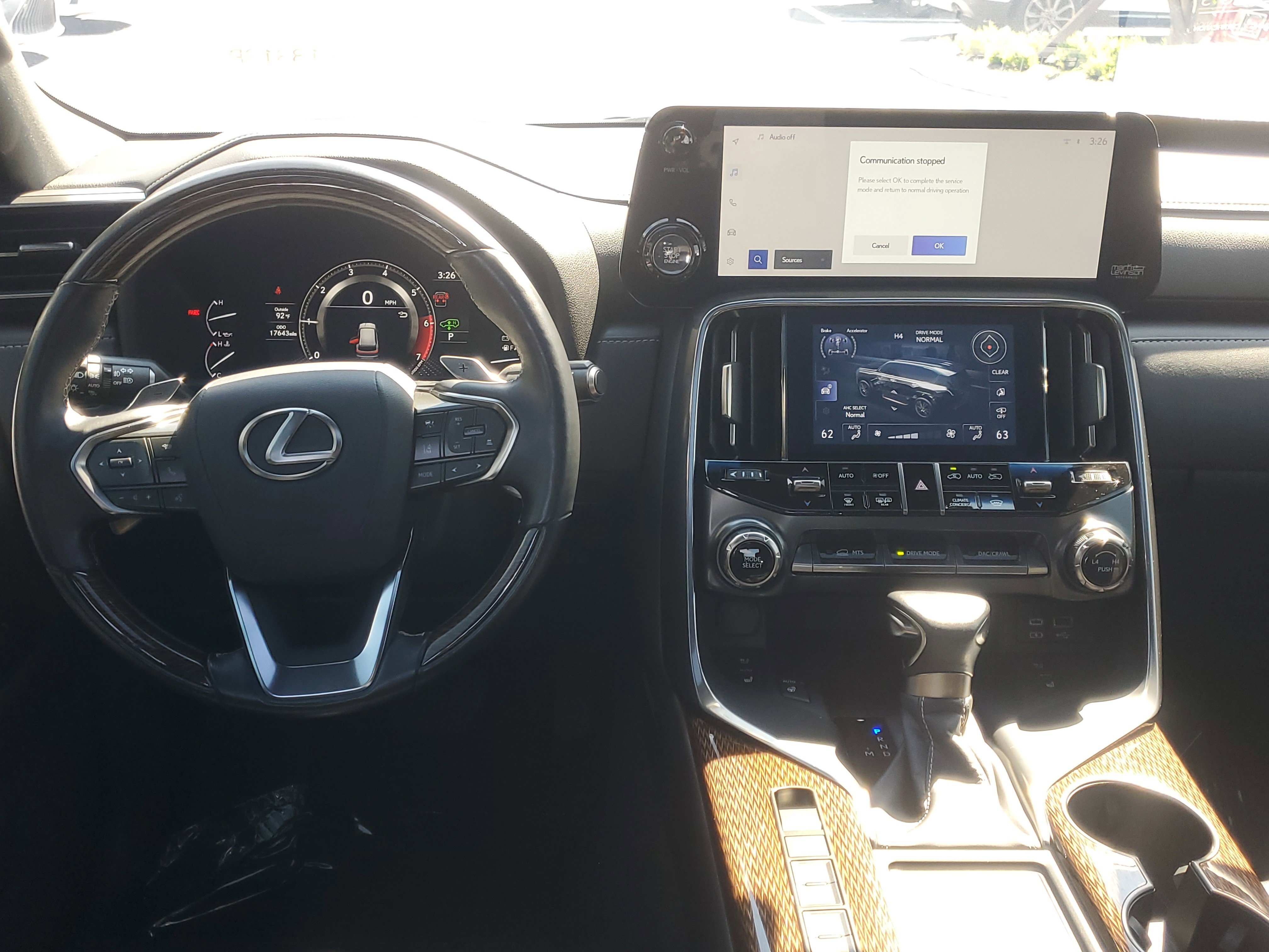 Used 2023 Lexus LX 600 4WD w/ Ultra Luxury Package image 11