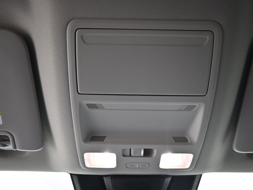 New 2025 Ford Ranger XLT w/ Equipment Group 301A High image 20