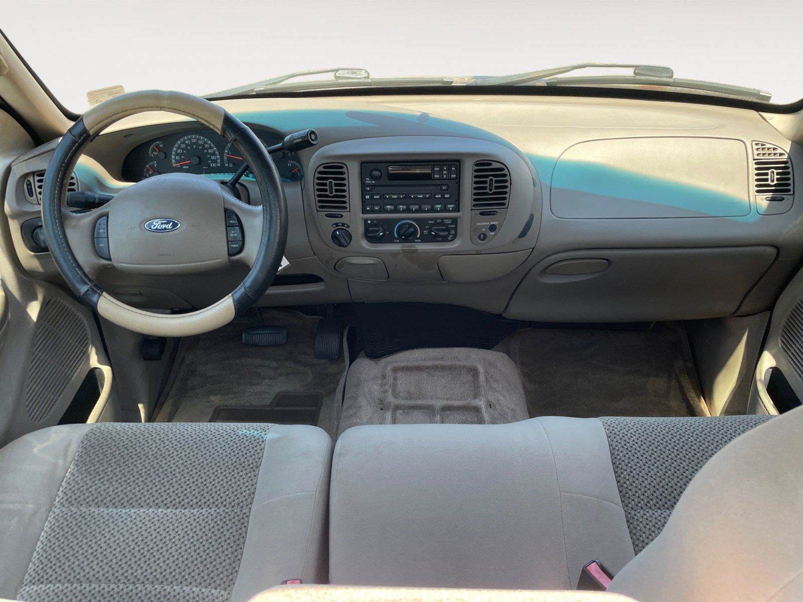 Used 2002 Ford F150 4x4 Regular Cab image 10