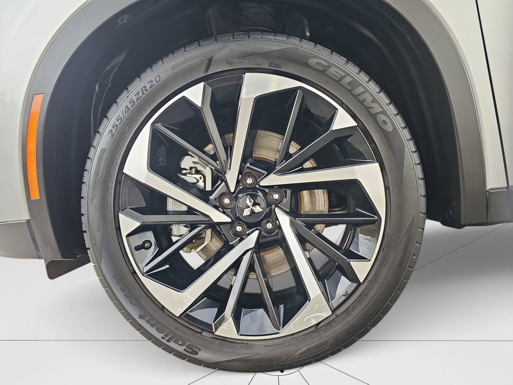 Used 2024 Mitsubishi Outlander SE image 24