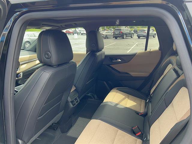 New 2026 Chevrolet Equinox ACTIV w/ Convenience Package III AWD/4WD image 13