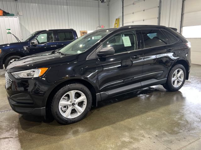 Used 2024 Ford Edge SE AWD/4WD image 1