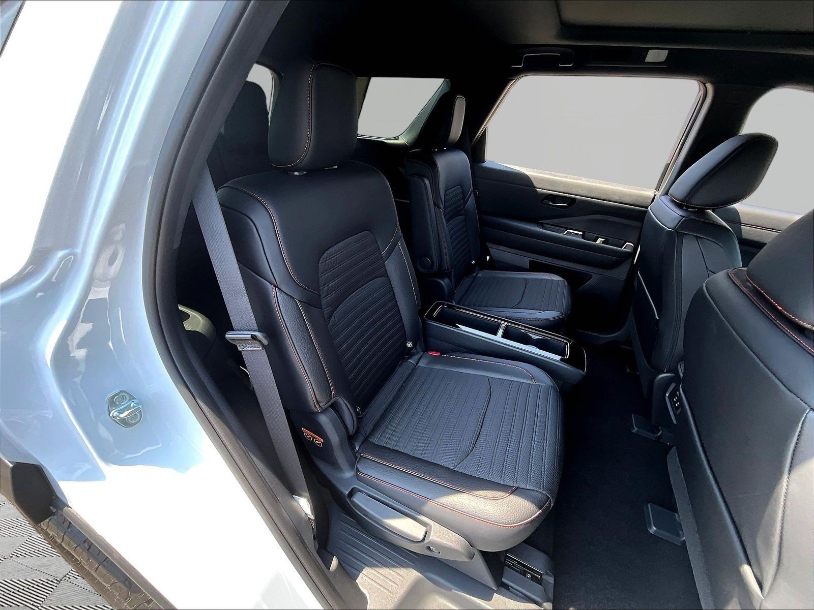 New 2026 Nissan Pathfinder Rock Creek w/ Rock Creek Premium Package AWD/4WD image 20
