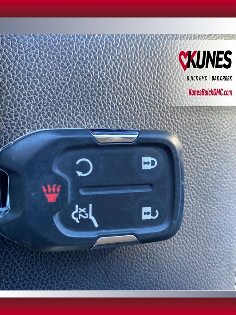 Used 2023 GMC Acadia SLT w/ Elevation Edition image 27