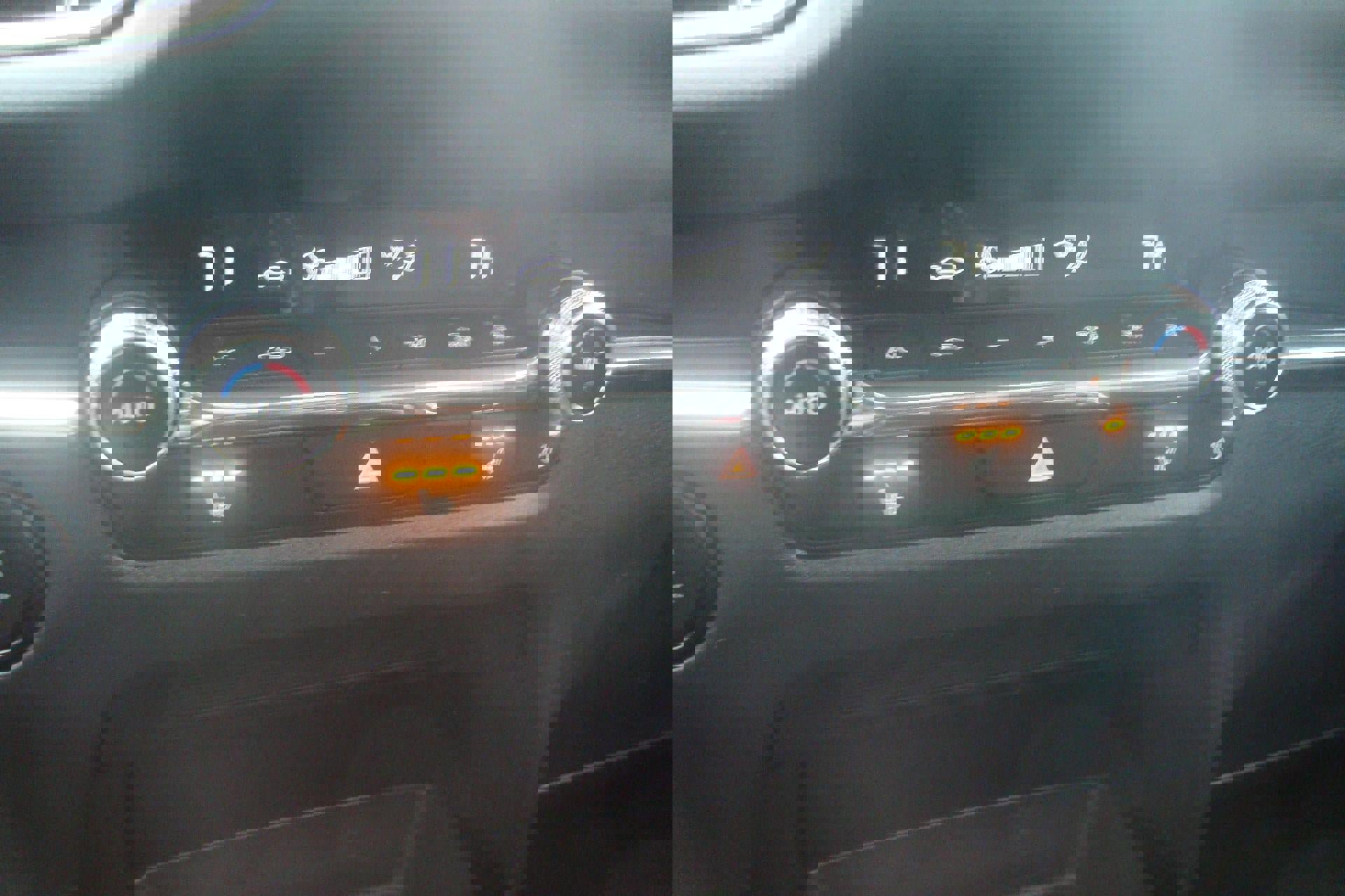 Used 2024 MAZDA CX-30 AWD 2.5 S w/ Premium Package image 26