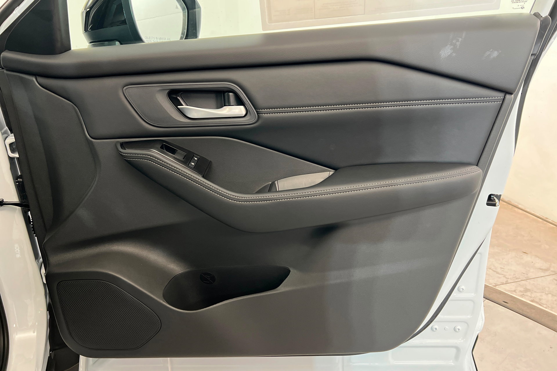 New 2026 Nissan Rogue SV image 23