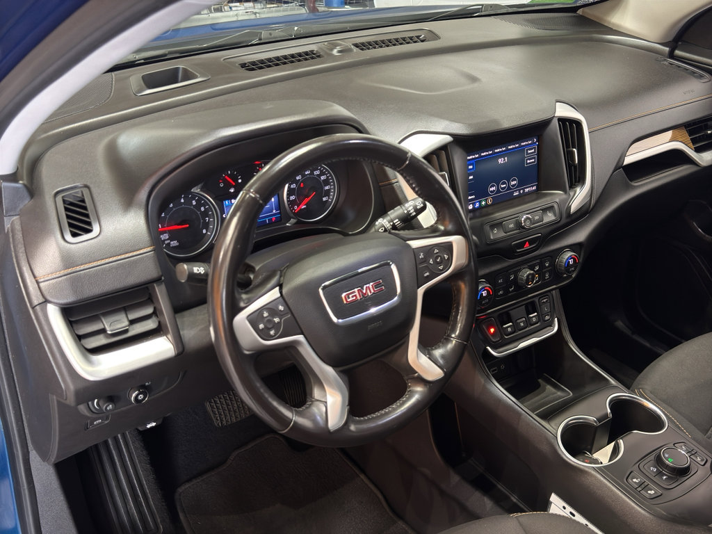 Used 2020 GMC Terrain SLE image 18