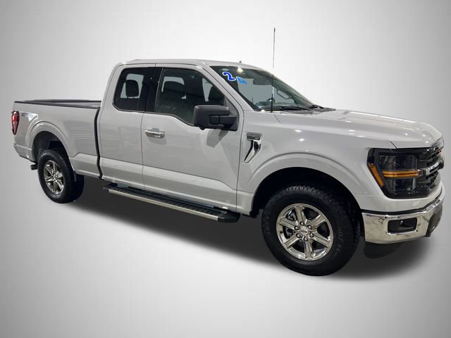 Used 2024 Ford F150 XLT w/ Tow/Haul Package image 8