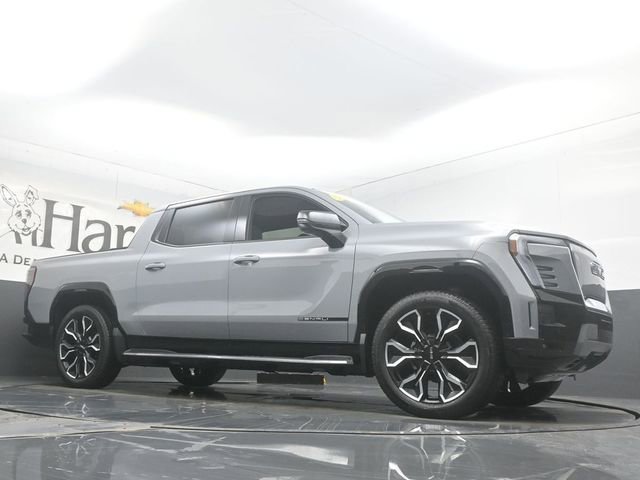 Used 2024 GMC Sierra EV Denali image 2
