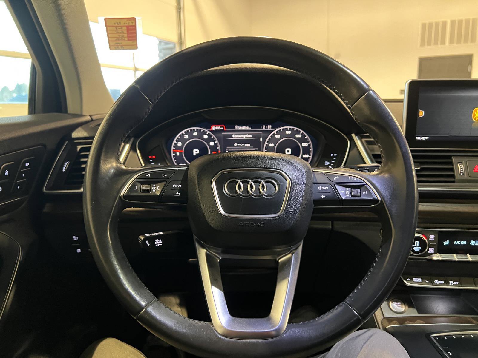 Used 2018 Audi Q5 2.0T Premium image 11