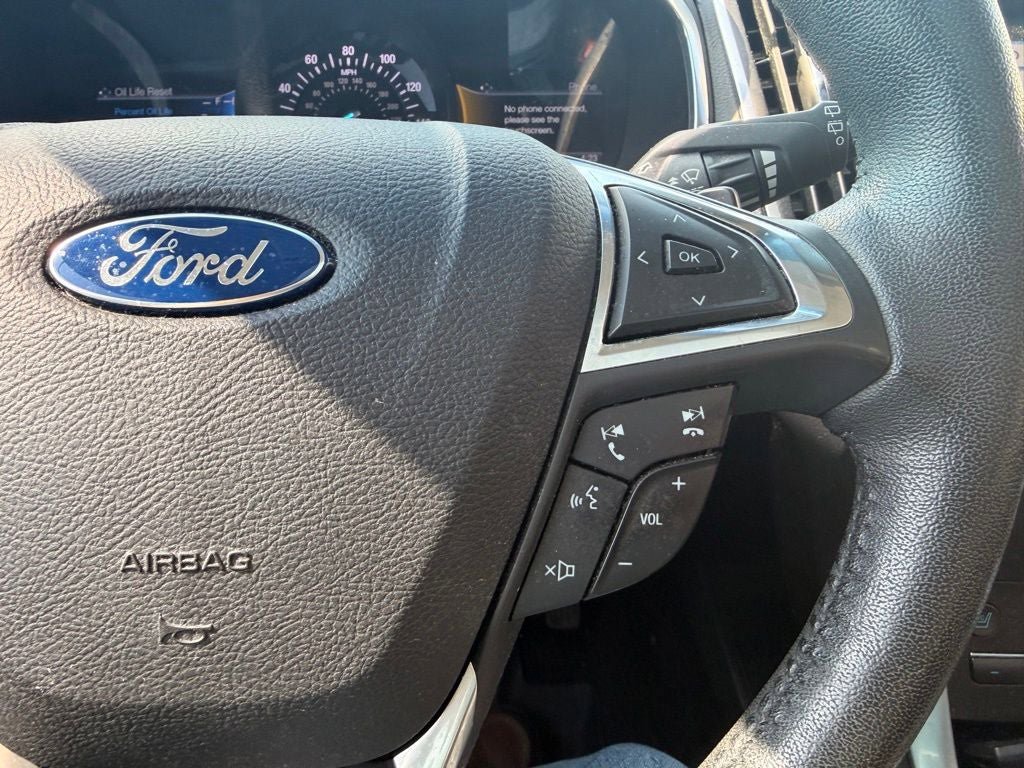 Used 2017 Ford Edge Titanium w/ Equipment Group 302A AWD/4WD image 13