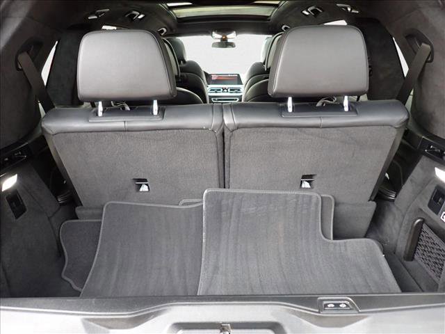 Used 2022 BMW X7 xDrive40i w/ M Sport Package image 9