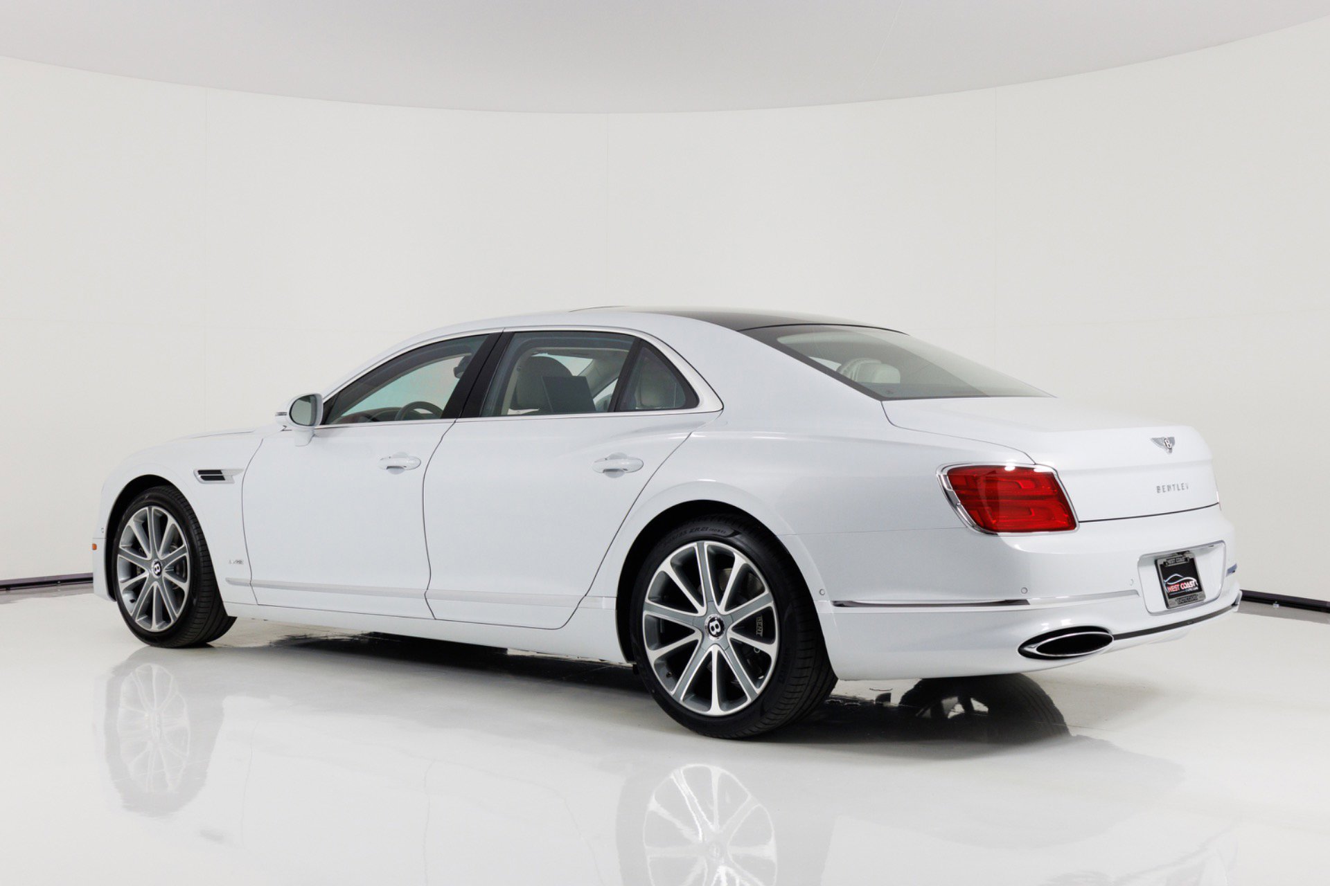 Used 2020 Bentley Flying Spur W12 AWD/4WD image 5