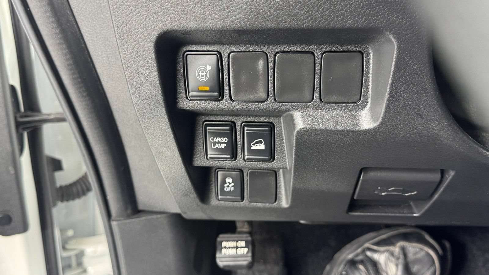 Certified 2025 Nissan Frontier SV AWD/4WD image 31
