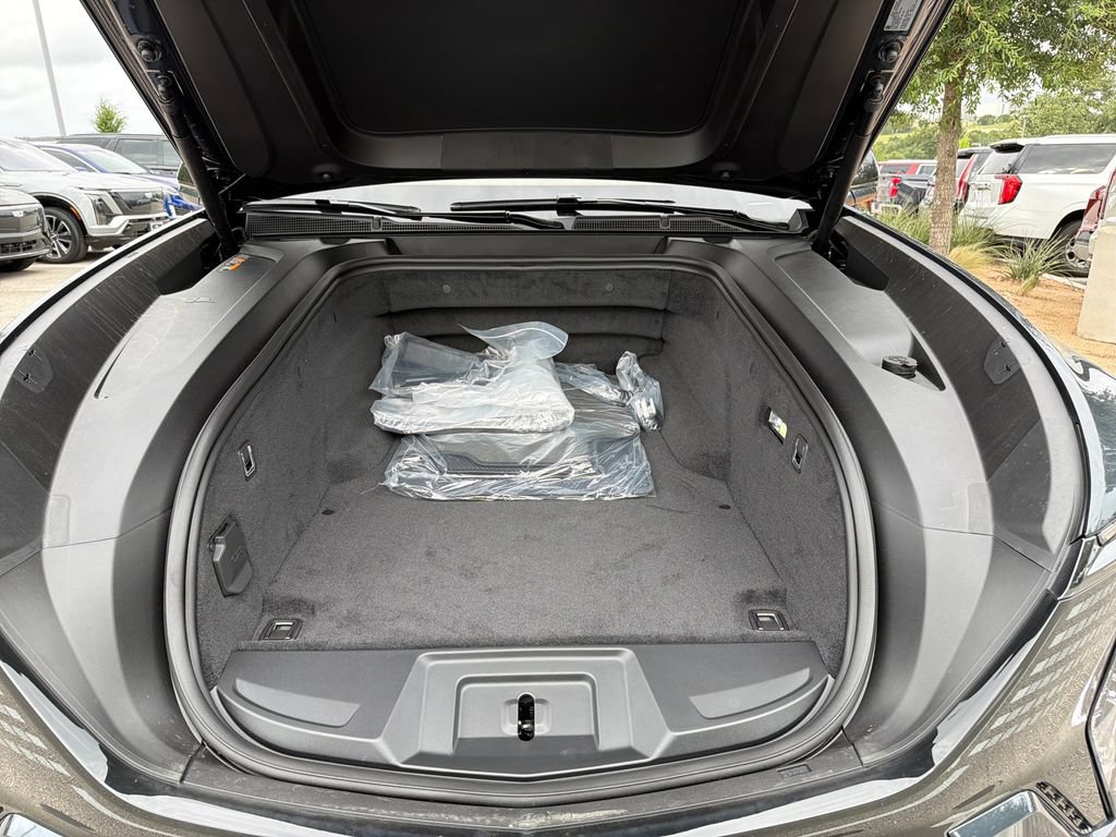 New 2026 Cadillac Escalade IQL Sport 1 w/ LPO, Floor Liner Package AWD/4WD image 19
