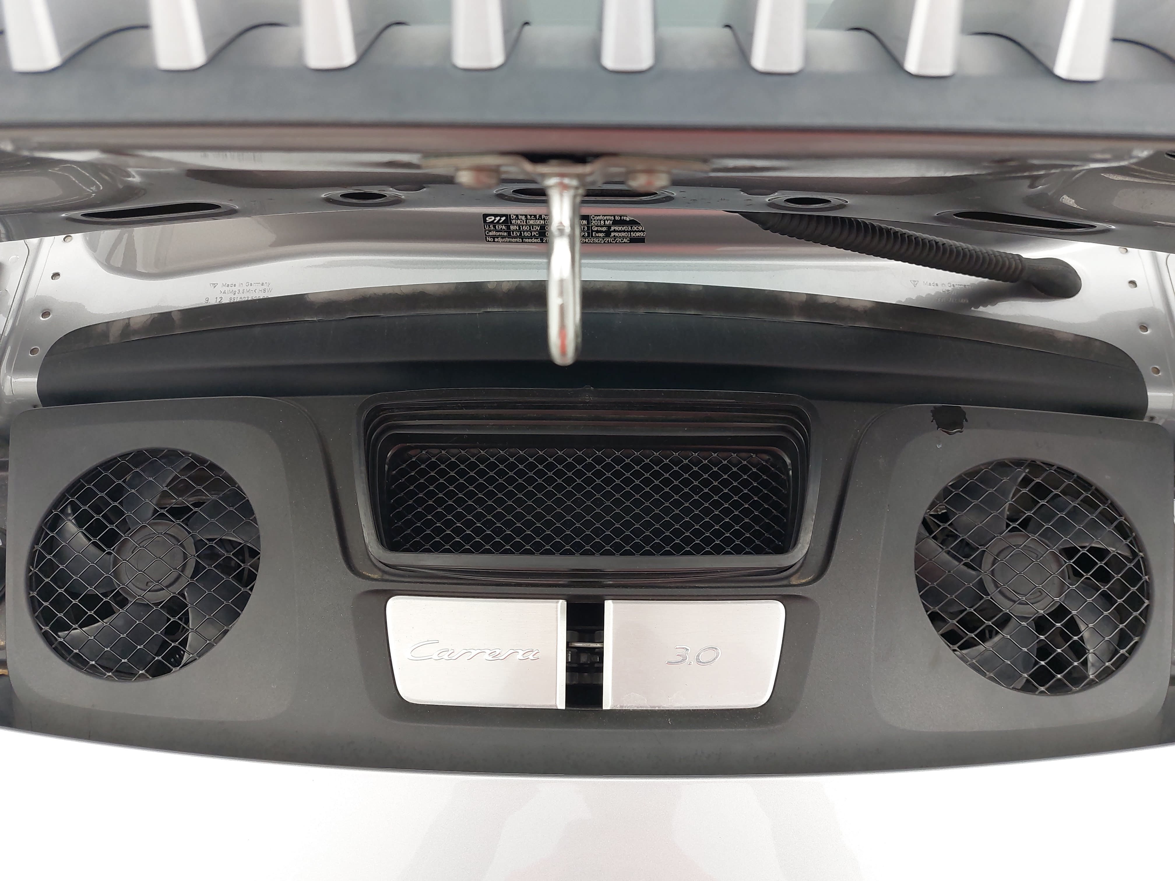 Certified 2018 Porsche 911 Carrera RWD image 14